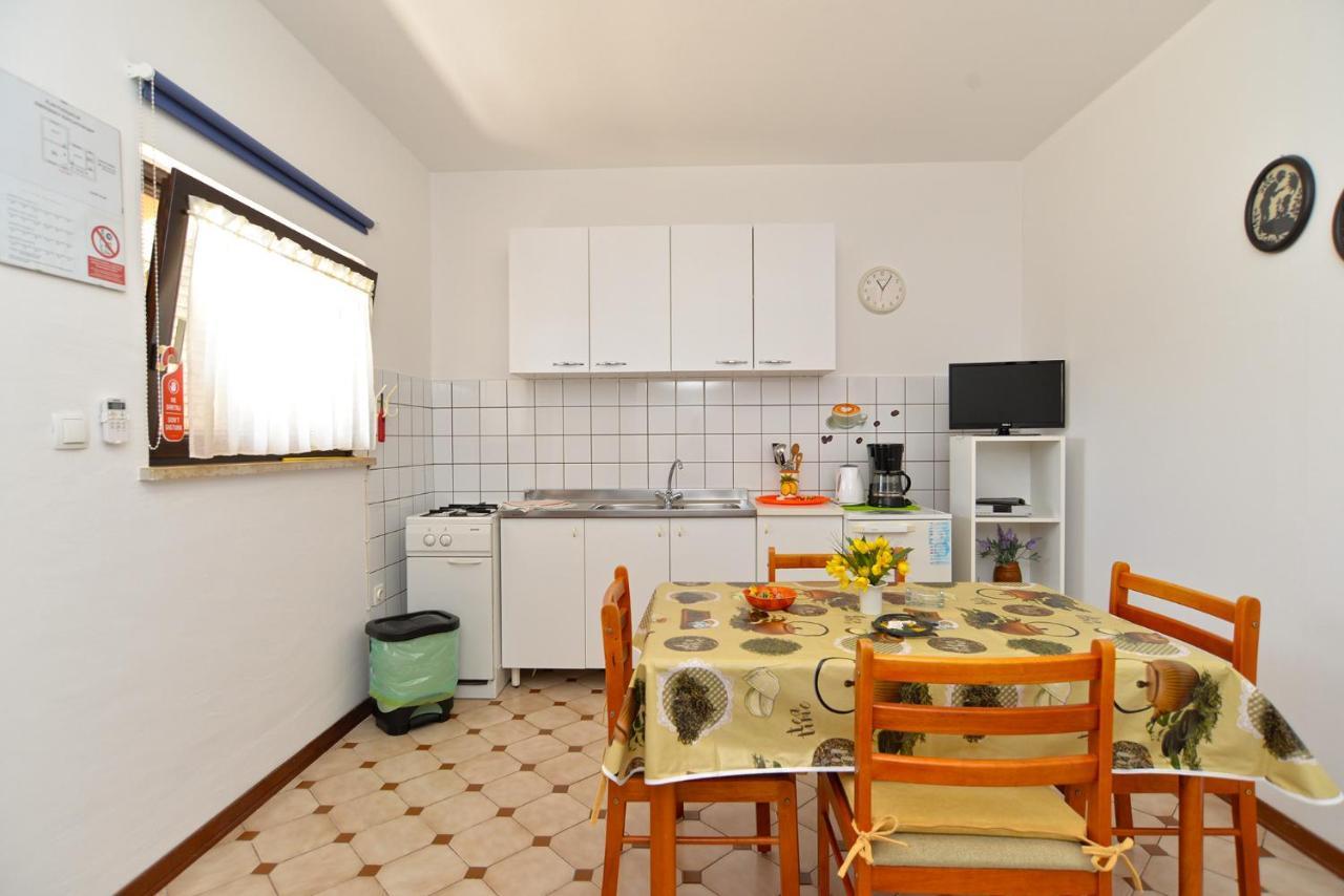 Apartments Mile 1249 Fazana Ngoại thất bức ảnh